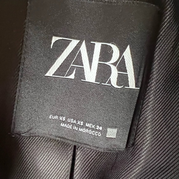 Zara - Picture 5 of 5